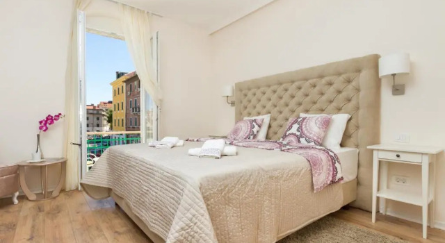 Двухместный номер Deluxe с балконом и с видом на город Spalatum Boutique Suites