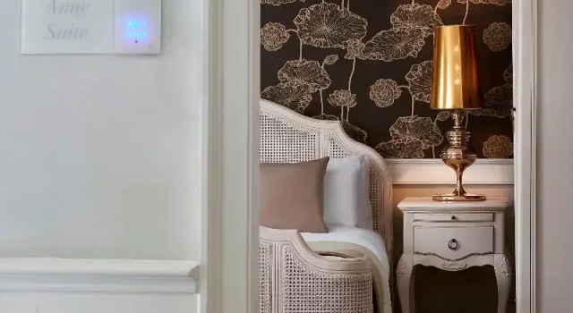 Полулюкс Standard The Westbridge Hotel Stratford