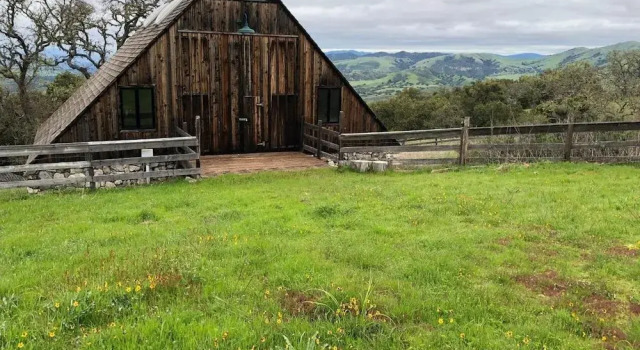 Коттедж LX 57: Weathertop Rustic Ranch in Carmel With Luxury Amenities