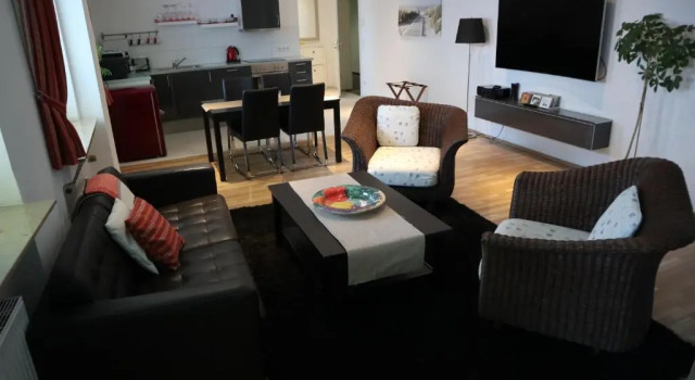 Студия Tondose Apartment