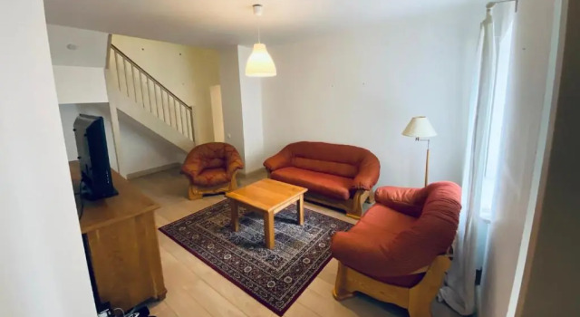 Spacious - 140 square meters Apartment, Vilnius City Centre, Забронировать Апартаменты/квартира Отели Вильнюса с завтраком, рядом с Костел Святой Анны, Завтраки