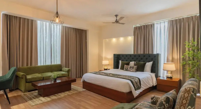 Номер Premium Ahuja Residency Sage