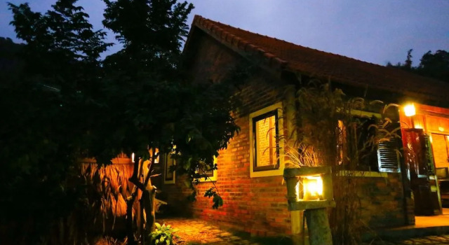 Bis House