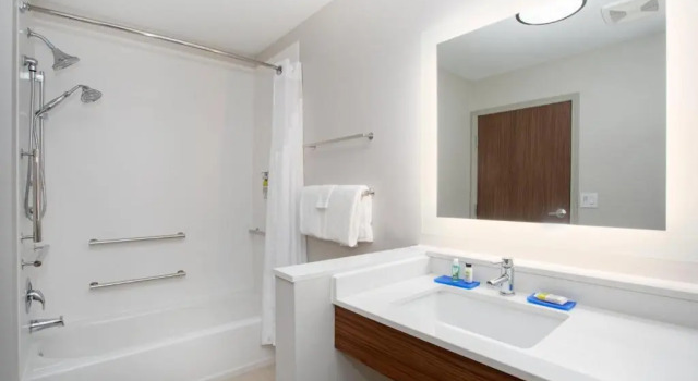 Номер Standard Holiday Inn Express & Suites Sioux City North - Event Center by IHG