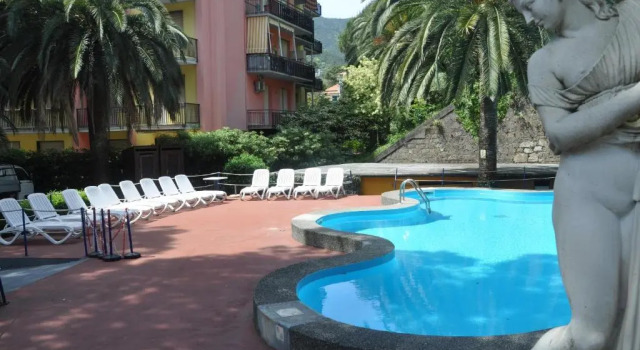 Appartamento Bilocale Moneglia 31, Book Lejlighed Hoteller i Moneglia med pool, Swimmingpool