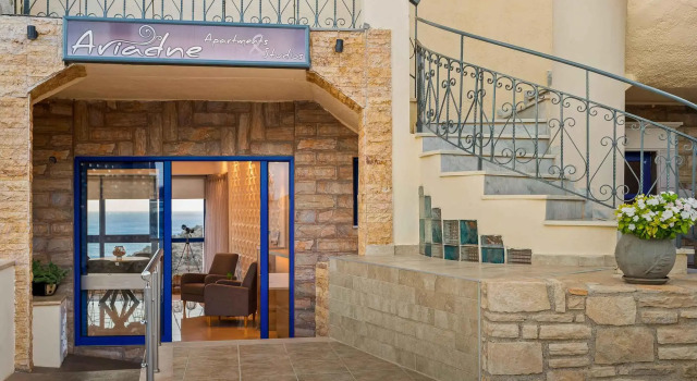 Ariadne- Apanema Studios and Apts
