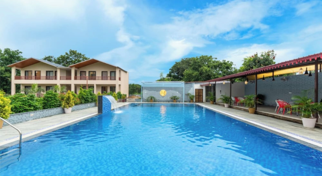Milestone Resort, Забронировать Курортный отель Отели штата Раджастхана с парковкой, Парковка