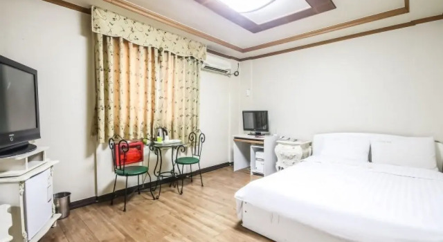 Gwangju Bukdong Naiateu, Prenota Hotel Hotel a Gyeonggi-do con parcheggio, Parcheggio