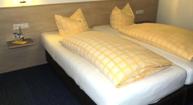 Трёхместный номер Standard Hotel Faxe Schwarzwälder Hof