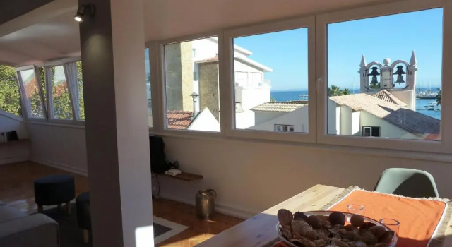 Апартаменты Cascais Downtown Apartment with sea view