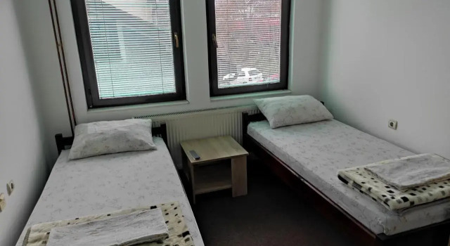 Mico NP Guest House, Buchen Sie Pension Novi Pazar Zentralserbien