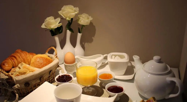 New West Room, Varaa Hotelli La Madeleine Picardy