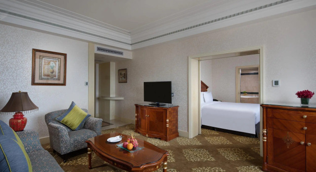 Двухместный полулюкс Crowne Plaza Shanghai Nanjing Road by IHG