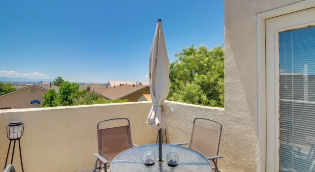 Коттедж Explore ABQ & Rancho Rio: Family Home w/ Patios!