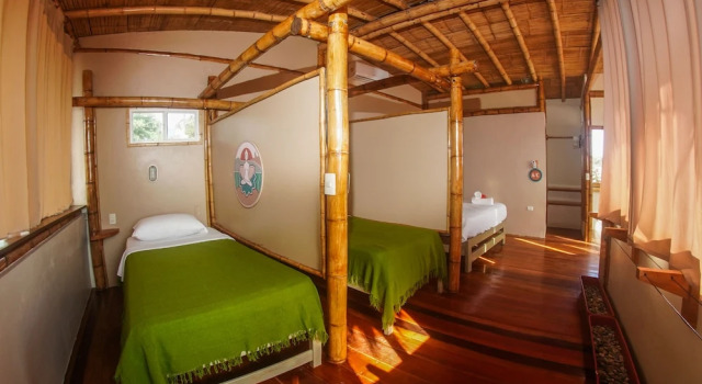 Четырёхместный семейный номер Standard Hotel Kundalini