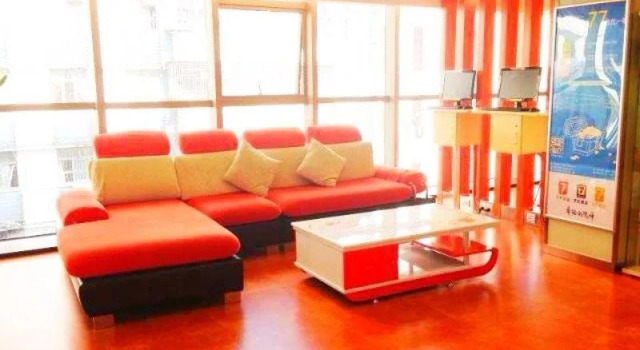 7 Days Inn Shenzhen East Railway Station Buji Laojie