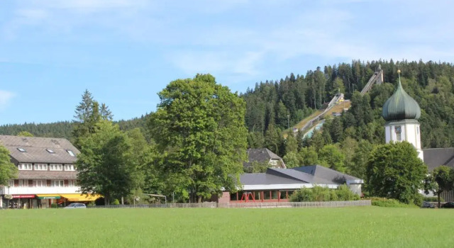 Ferienhaus Frei 1 Hinterzarten, Reserva ahora Hotel Hinterzarten Feldberg