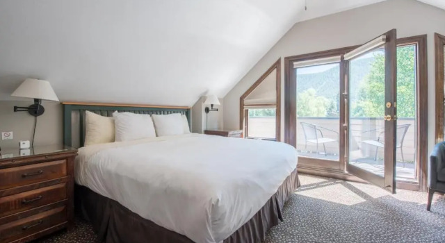 Номер Standard Elk Mountain Lodge