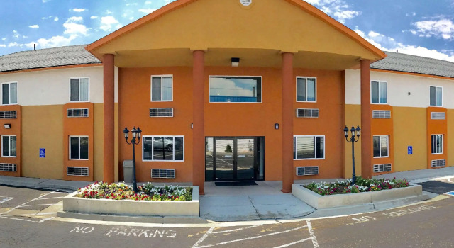 Четырёхместный номер Standard Quality Inn Price Gateway to Moab National Parks