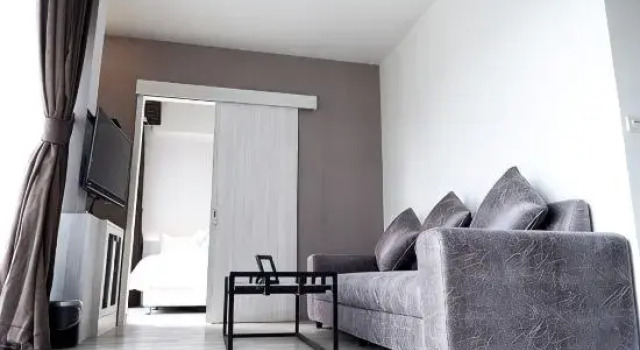 Полулюкс TREX Buriram Boutique Hotel