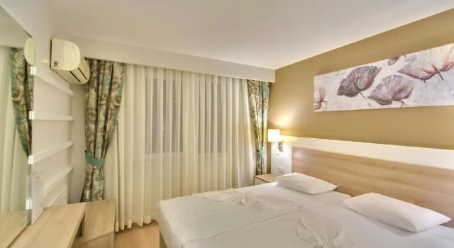 Апартаменты с балконом Novella Apart Hotel