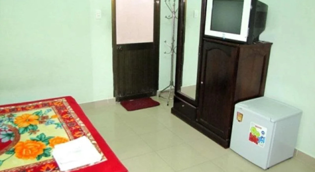 Hotel 27