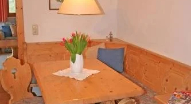Ferienhaus am Römerweg, Varaa Hotelli Hotellit Baijeri pysäköinnillä, Pysäköinti