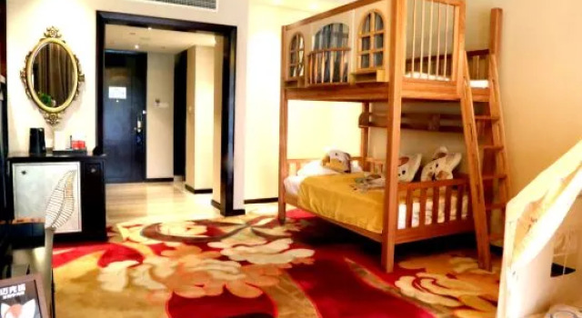 Люкс Poly Hotspring Guiyang Hotel