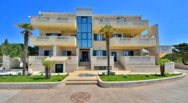Apartments Dyana