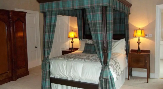 Carnach House, Забронировать Отель Нэрн Moray Firth