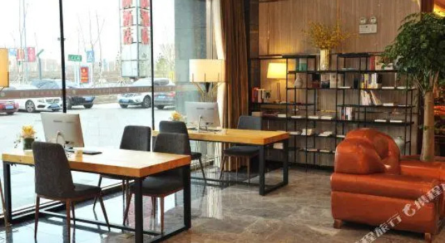 Люкс Deluxe Henglong International Hotel
