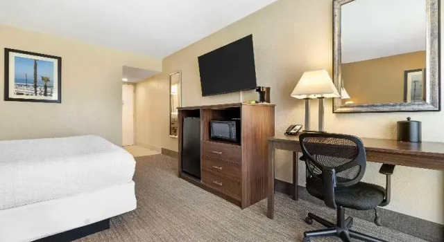 Двухместный номер Standard с балконом Best Western Oceanside Inn