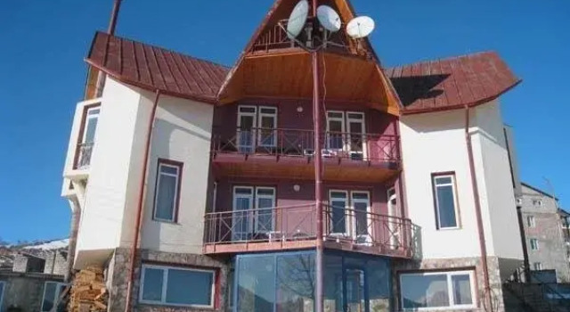 Hotel Ozon, Rezervați Hotel Gudauri Kazbegi Municipality
