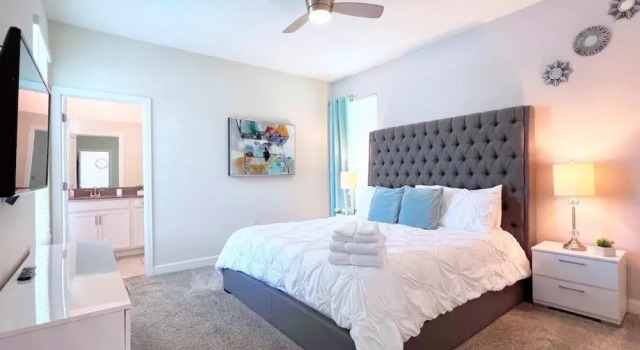 Beautiful Pool Villa With Spa And Game Room-2730bd 5 Bedroom Home by RedAwning