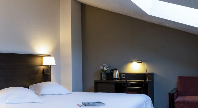 Двухместный номер Comfort Мансарда Escale Oceania Marseille Vieux Port