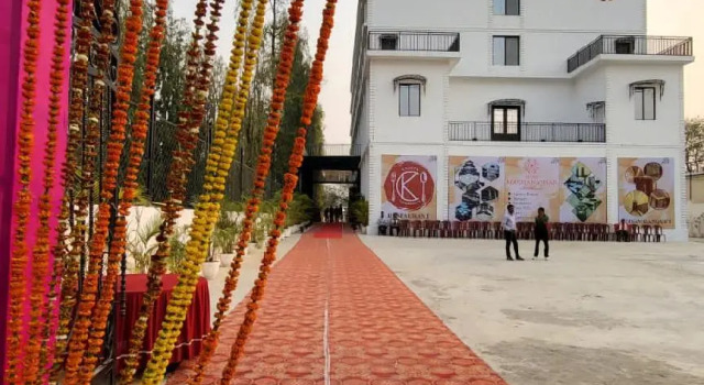 Номер Deluxe HOTEL MAKHAN VIHAR
