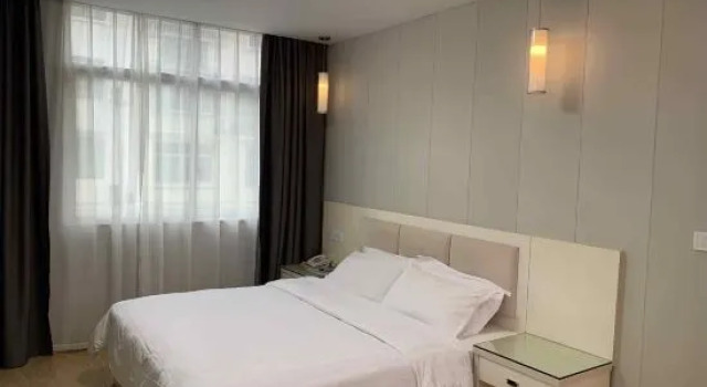 Люкс Holiday Inn Express Strasbourg