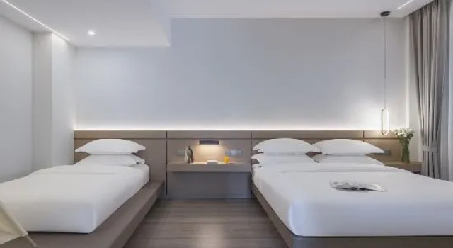 Семейный люкс Yuanshengxiang · Holiday Villa | Courtyard Hotel (Dali Old City Store)