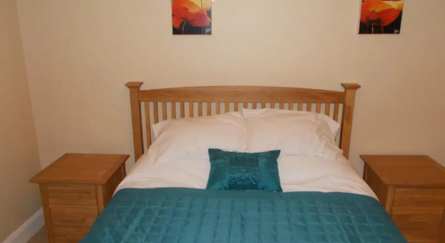 The Connaught Inn, Book Hotel Castlebar Mayo