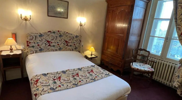 Четырёхместный номер Standard с 2 комнатами Hotel Montsegur