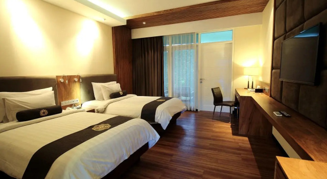 Deluxe Garden Double room Java Heritage Hotel Purwokerto