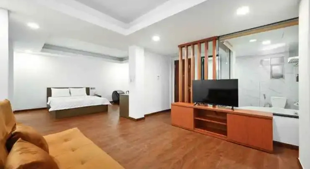TH Airport Hotel, Забронировать Отель Отели Хошимина с парковкой, рядом с CGV Cinema CT Plaza, Парковка