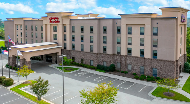 Hampton Inn & Suites Winston-Salem/University Area, Забронировать Отель Отели Уинстон-Сейлем 3 звезды, 3*