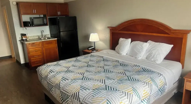 Номер Deluxe Home Place Suites