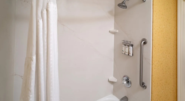 Двухместный люкс Holiday Inn Express and Suites Hazard by IHG