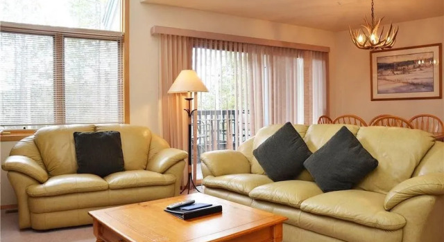Chimney Ridge Townhomes Unit 504 by RedAwning
