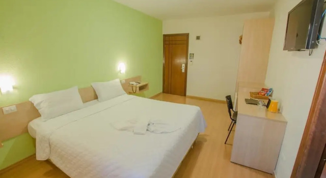 Двухместный номер Standard Hotel Dom Thomaz