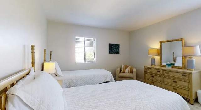 Bright & Airy Dog-friendly Condo W/shared Pool, Free Wifi, Central AC, & W/D, Забронировать Апартаменты/квартира Амилия Jacksonville Coast