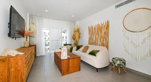 *NEW* 2Bd 2Bath APT with Ocean View, Pool, Gym