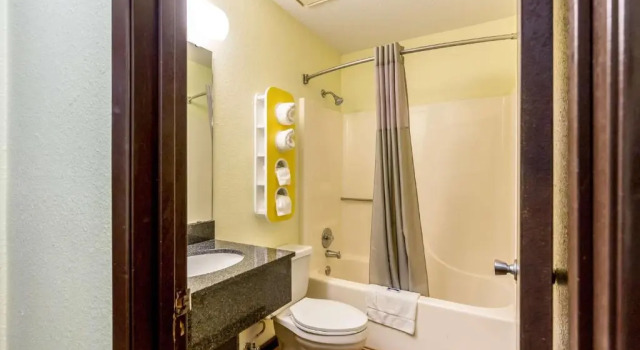 Номер Deluxe Motel 6-Troy, IL